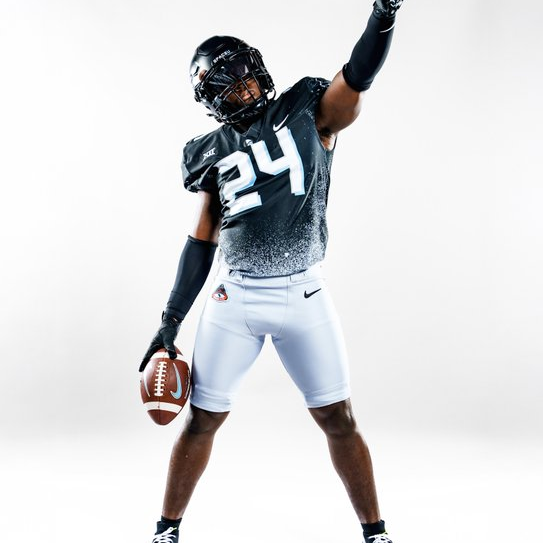 UCF's 'Mission VIII' threads lead Week 10 college football uniforms ESPN