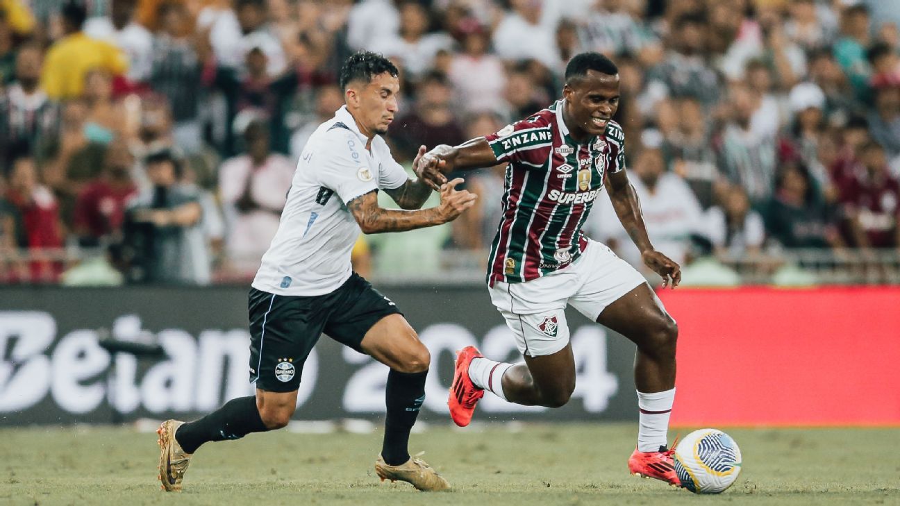 Grêmio empata nos acréscimos e frustra Fluminense no Maracanã.