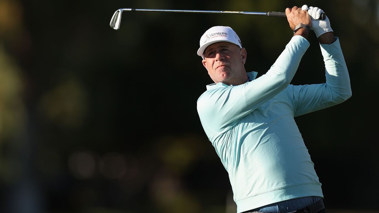 Cink goes bogey-free to take Charles Schwab lead