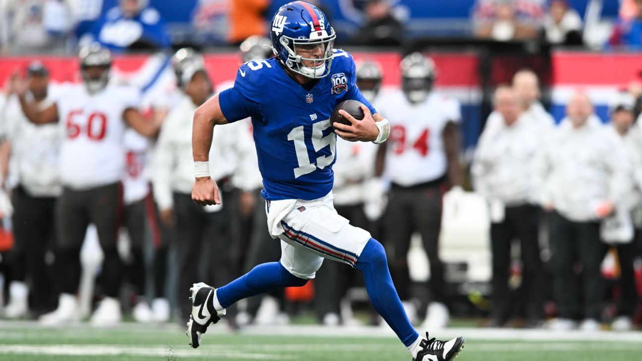 Giants QB DeVito long shot to play, source says