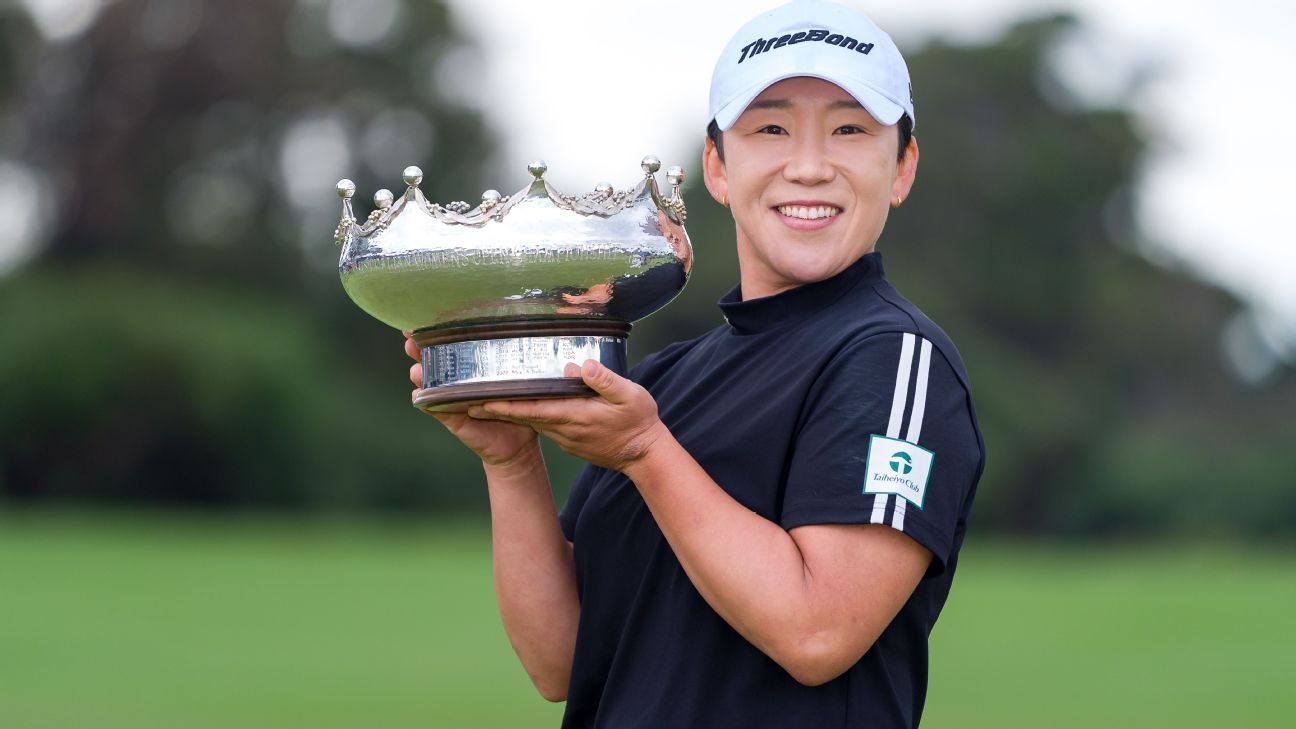 South Korean Shin claims second Australian Open title