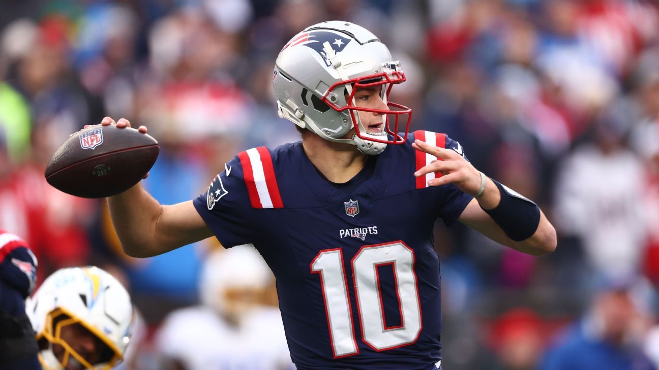 Fantasy football superflex rankings 2025 - Week 1 QB, RB, WR, TE - ESPN