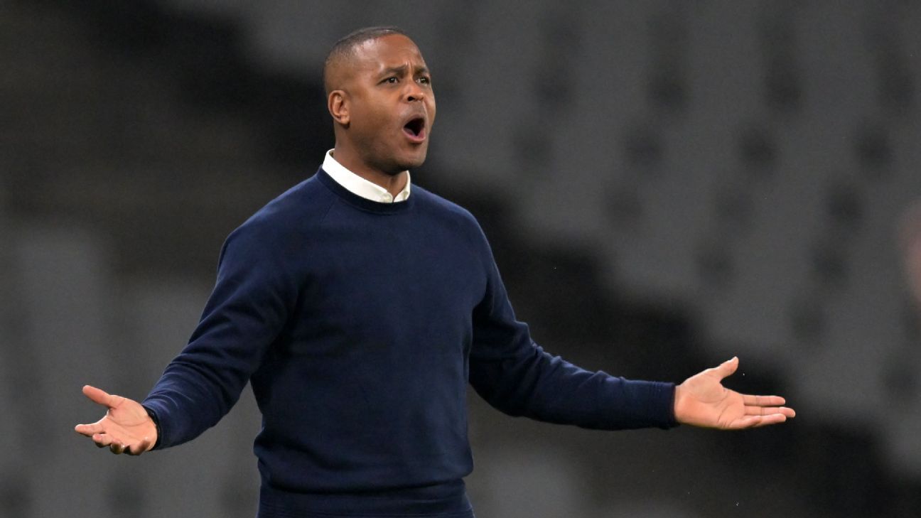 Patrick Kluivert – Sát Thủ Lừng Danh Một Thời Hành Trình Huyền Thoại