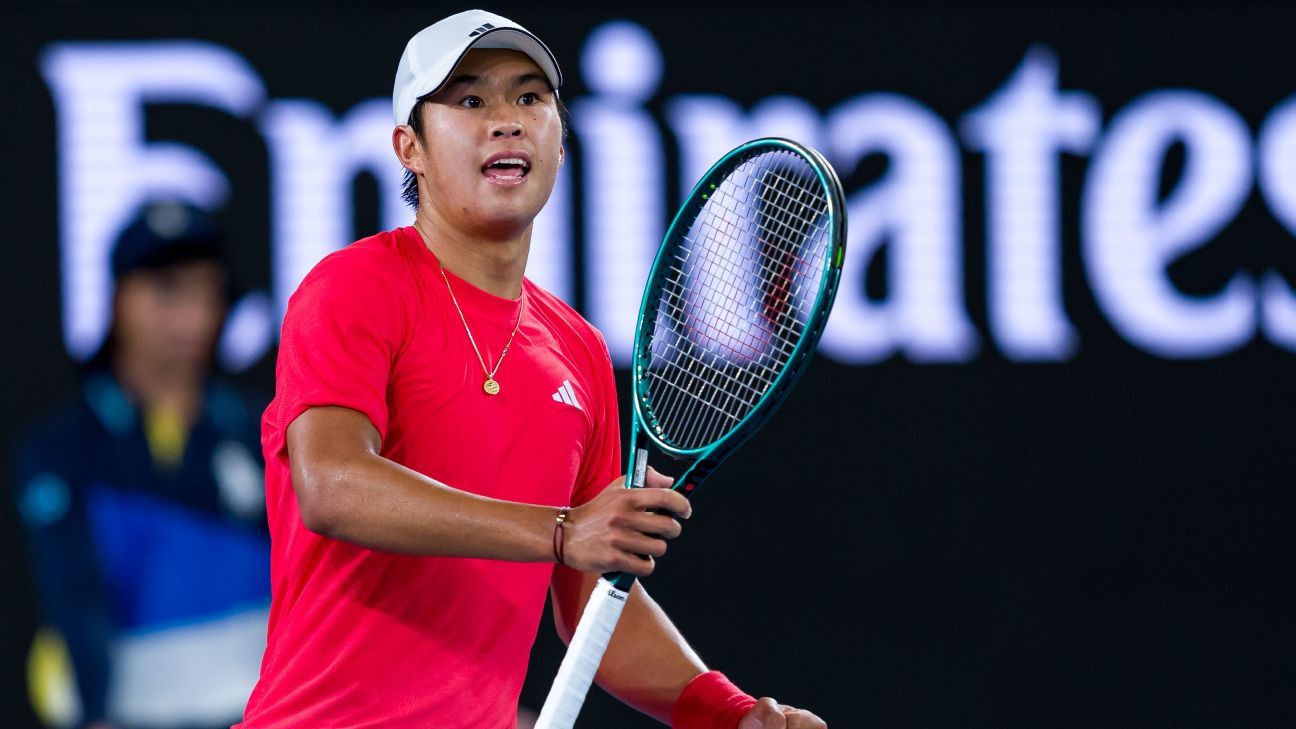 Quem é o 'freguês' de João Fonseca que eliminou Medvedev e bateu marca de Nadal no Australian Open