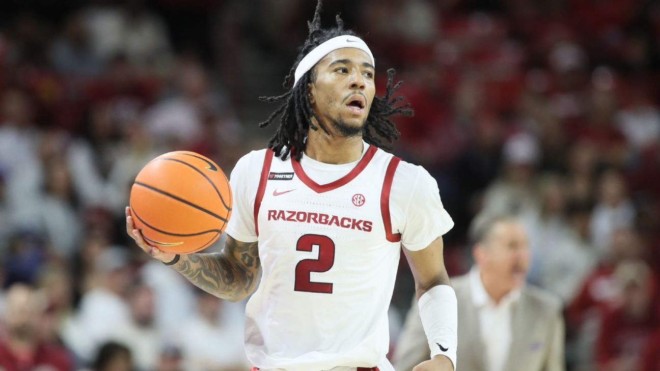 Boogie Fland Boosts Arkansas in NCAA Tournament