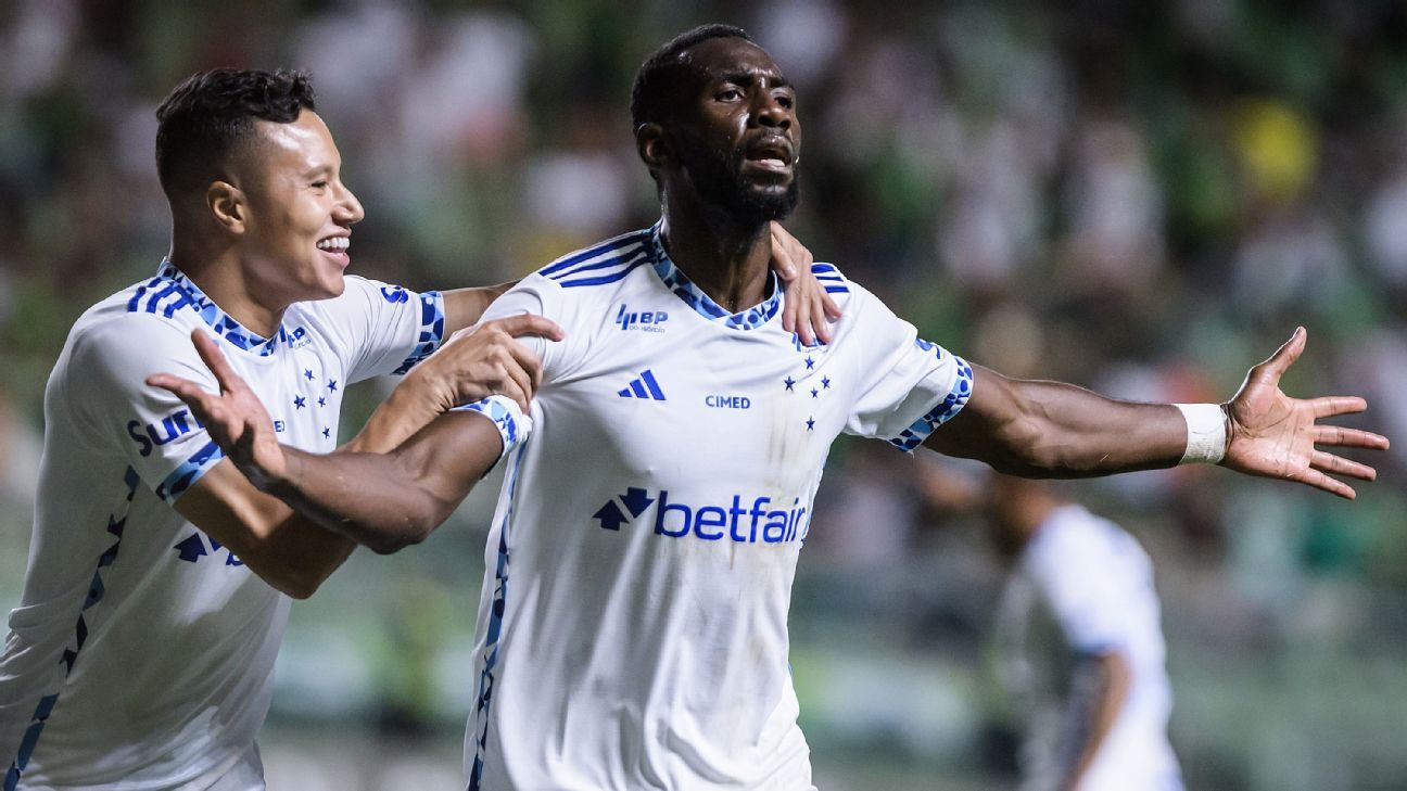 Em noite apagada de estrelas, Bolasie evita derrota do Cruzeiro para o América-MG