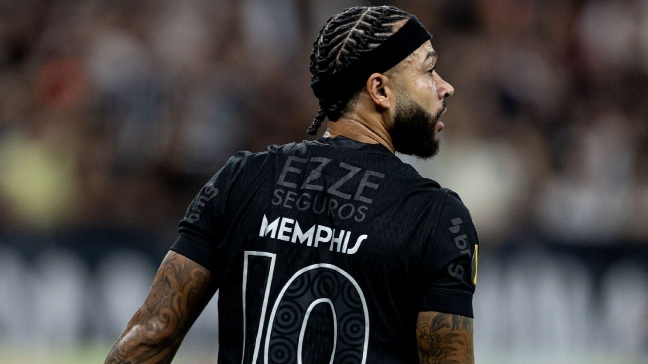 Memphis Depay diz que 'muitos jogadores' do exterior querem jogar no Brasil: 'Eles assistem aos jogos'