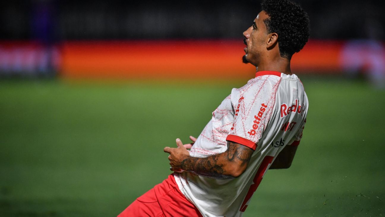 TUDO CERTO! Palmeiras aguarda detalhes para anunciar contratação do Red Bull Bragantino