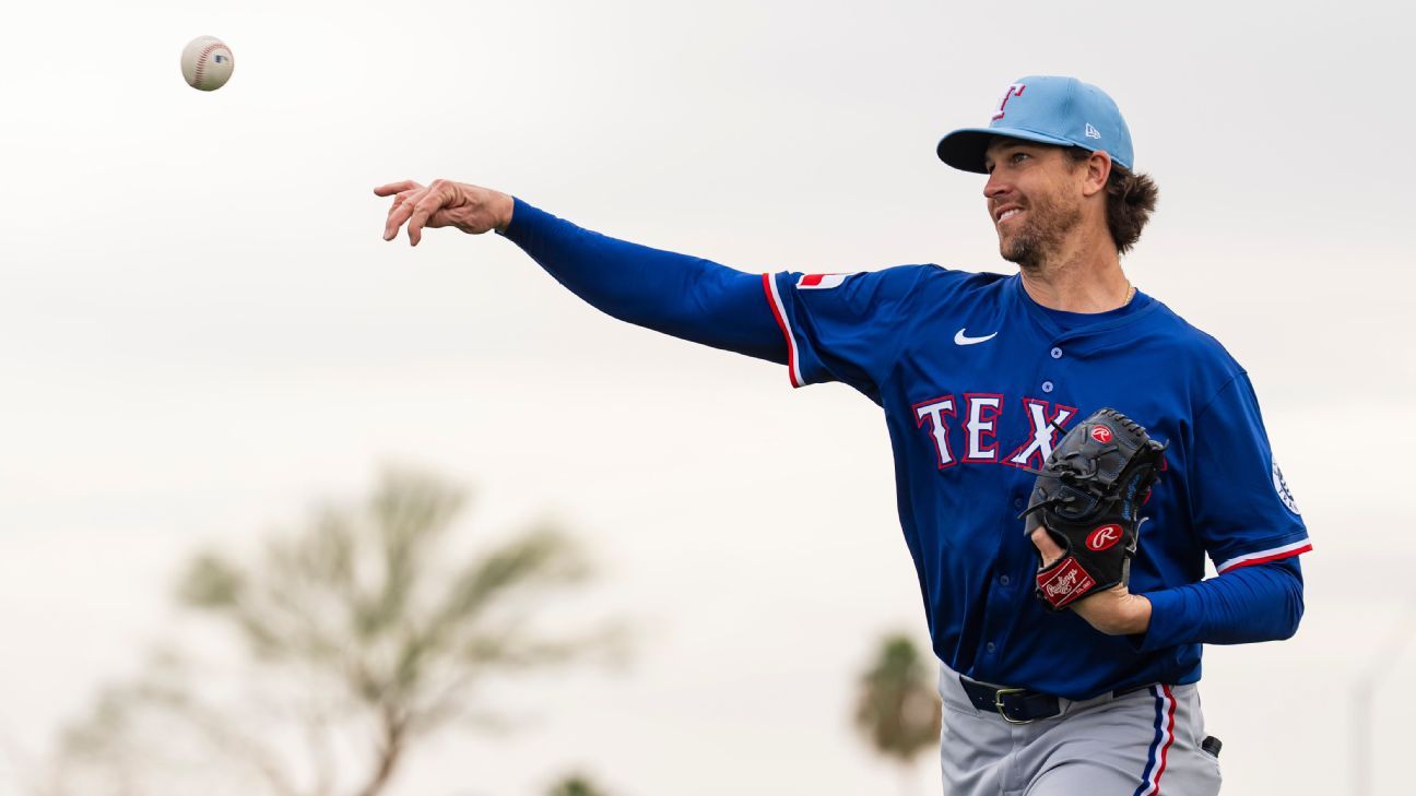 How Jacob deGrom is learning to throw smarter, not harder