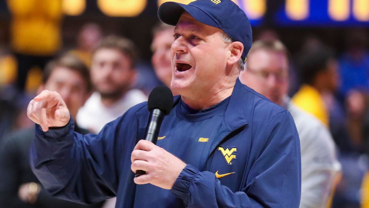 Rich Rod bans Mountaineers from TikTok dancing