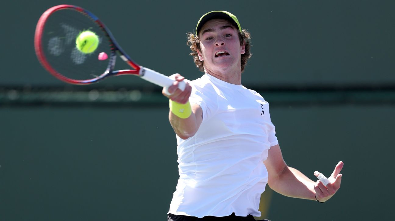 João Fonseca vence ex-top 50 em sets diretos na estreia do ATP Challenger de Phoenix