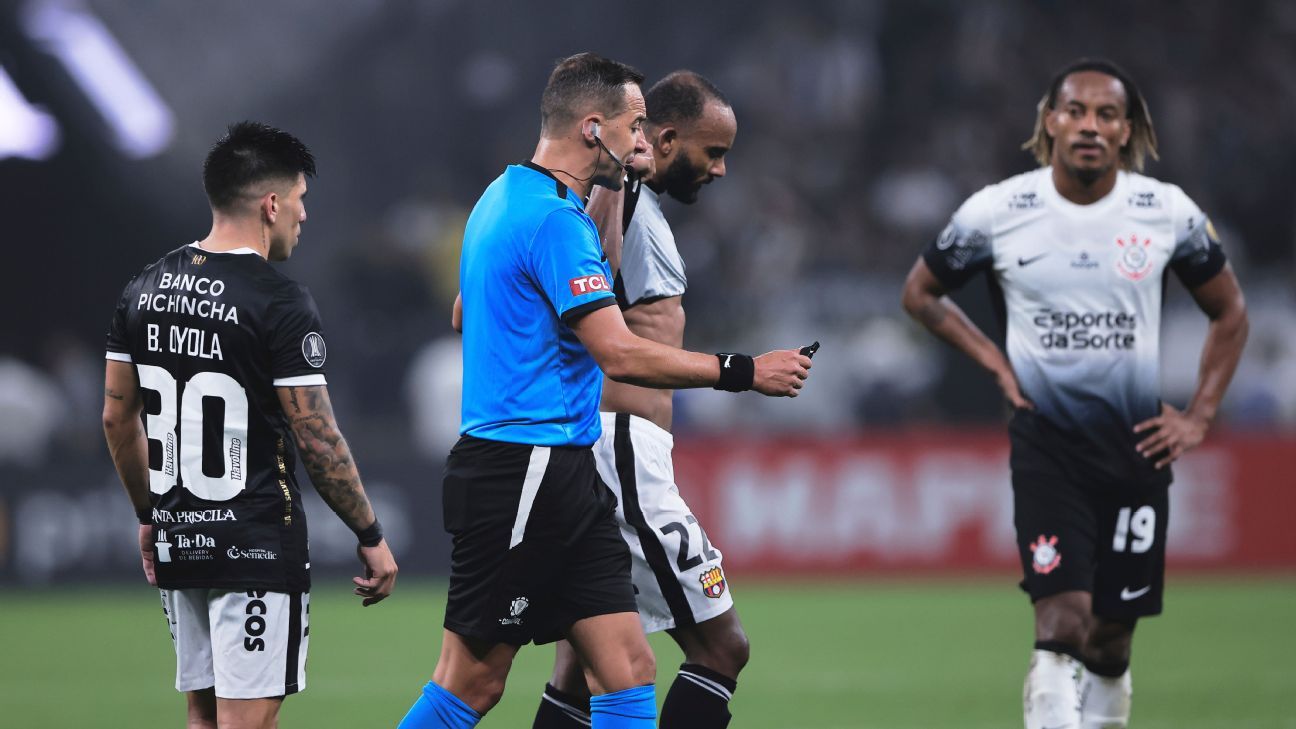 Las expulsiones: un problema recurrente para Barcelona en sus últimos ...