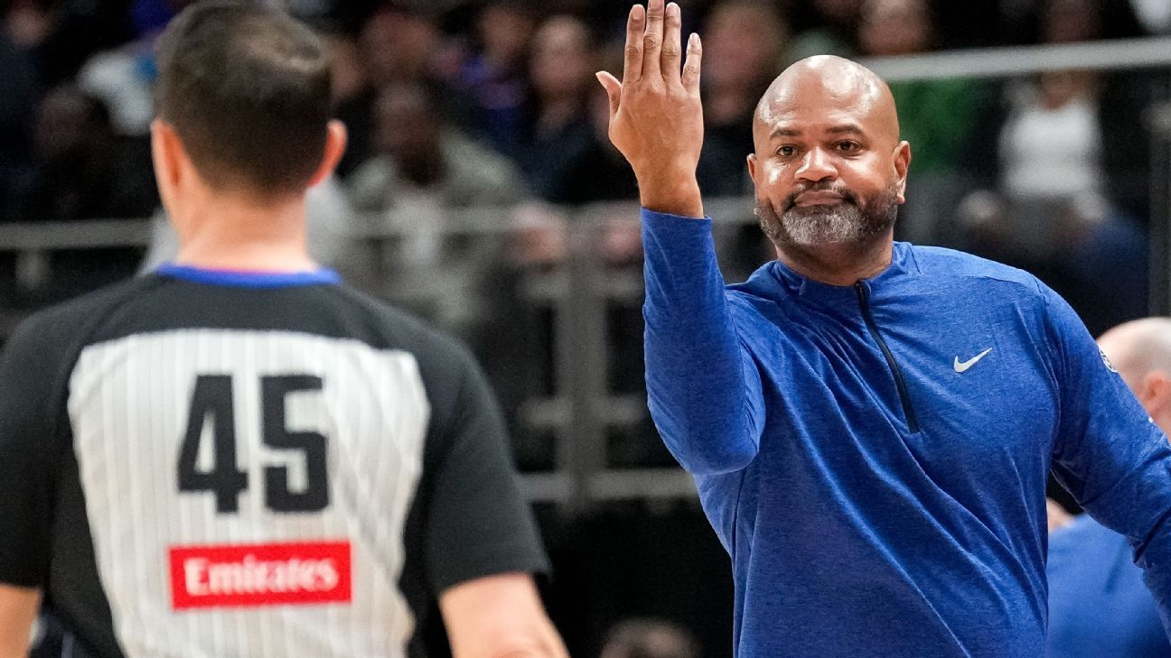 Bickerstaff 'disgusted' by techs in Pistons' loss