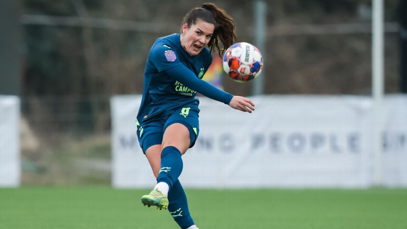 41-voudig international Siri Worm hangt per direct haar schoenen aan de wilgen