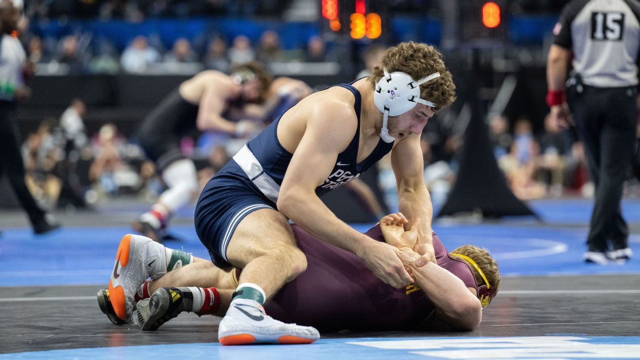 Penn State Wrestling Leads NCAA Championships with Perfect 20-0 Start