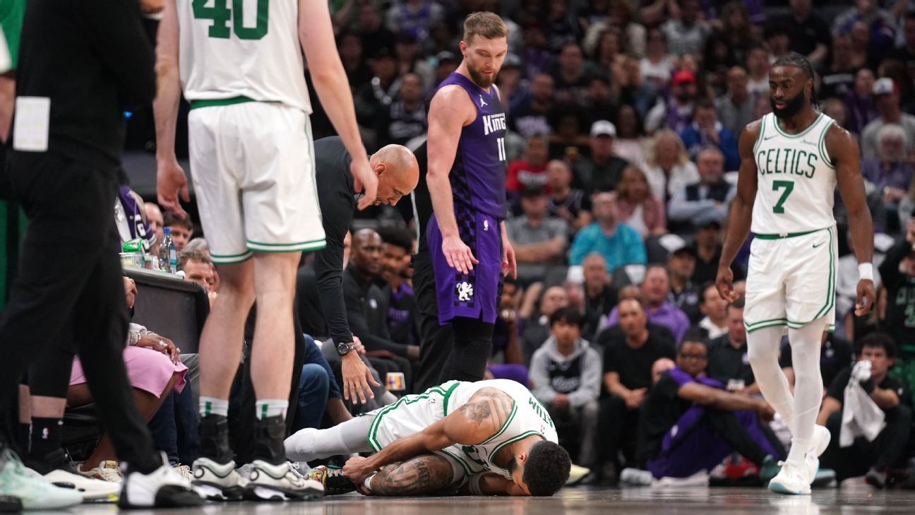 Celtics' Tatum Suffers Ankle Sprain During Win Over Kings