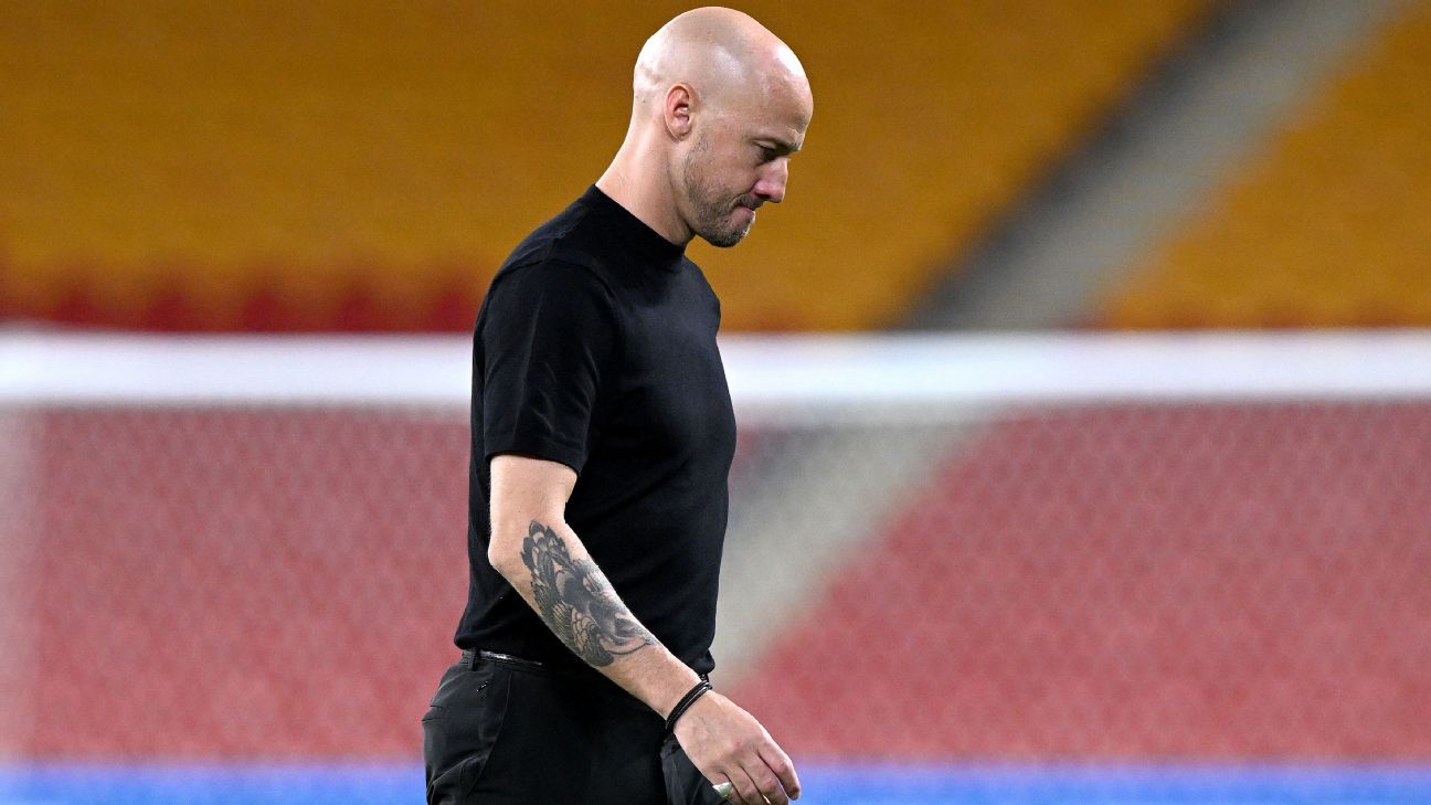 Zadkovich exits Roar after another poor season