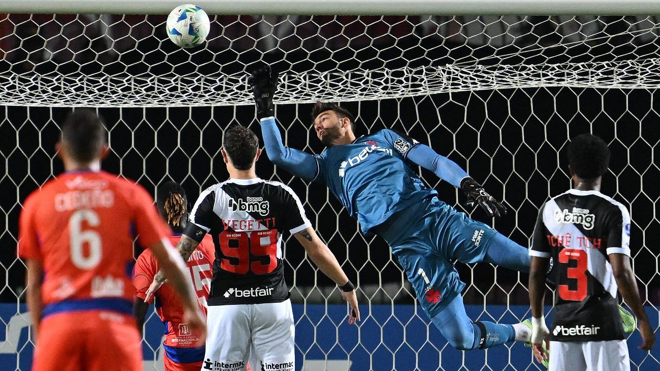 Vasco leva goleada do Puerto Cabello e vê grupo da Sul-Americana embolado