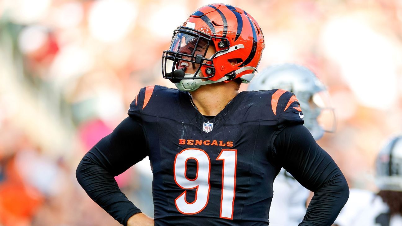 Trey Hendrickson won’t report to Bengals camp amid contract stalemate