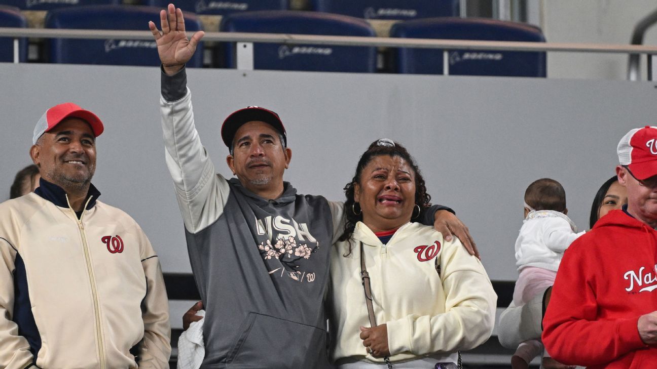 Nats’ Ruiz reunites with parents, delivers RBI hits