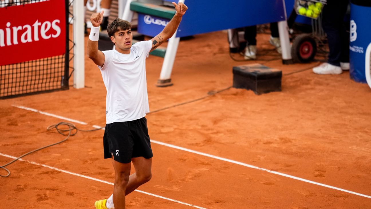 Cobolli rallies, gets Rublev in Hamburg Open final