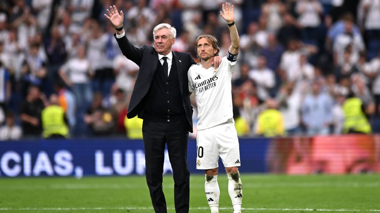 Ancelotti, Modrić bid Bernabéu emotional farewell