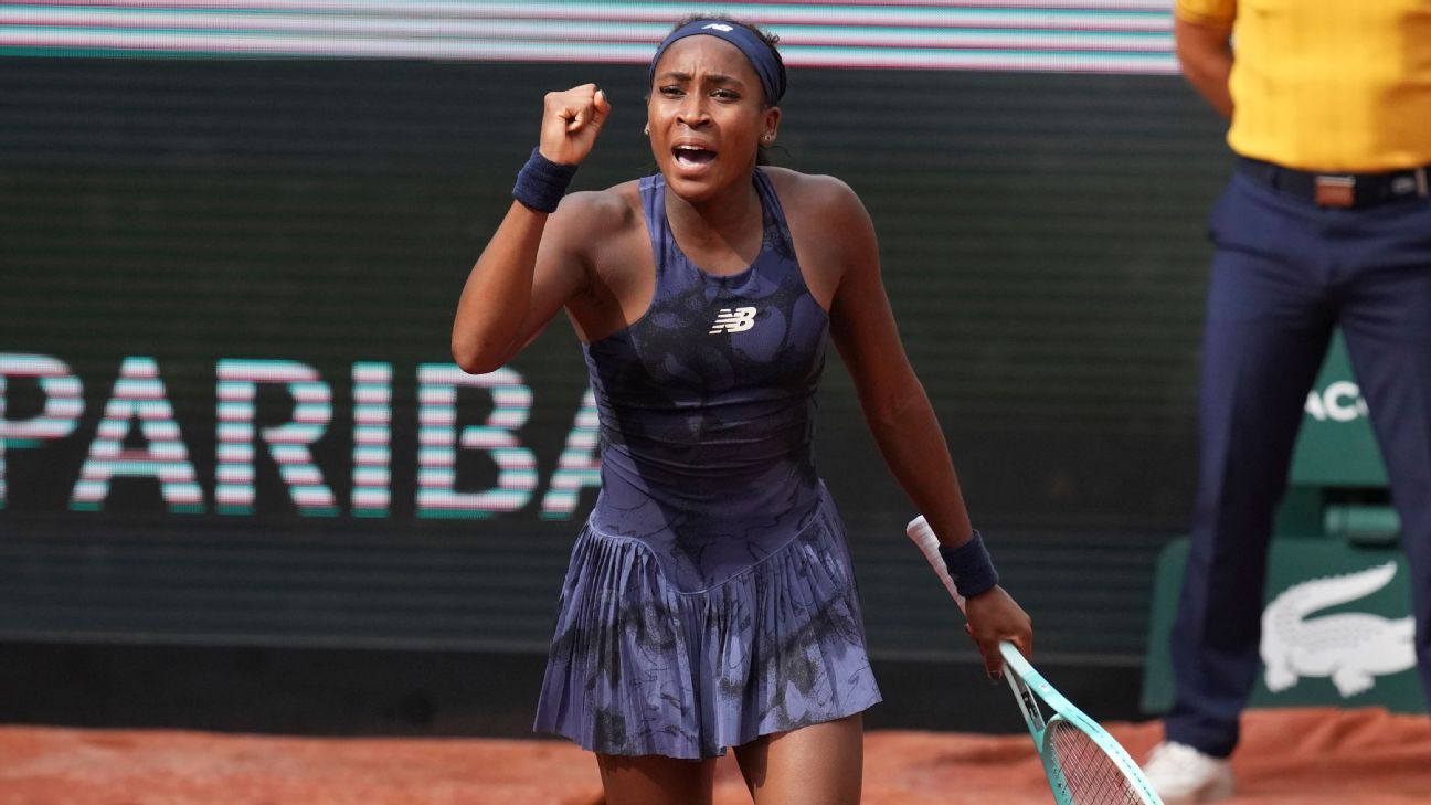 Gauff advances at French Open despite struggles