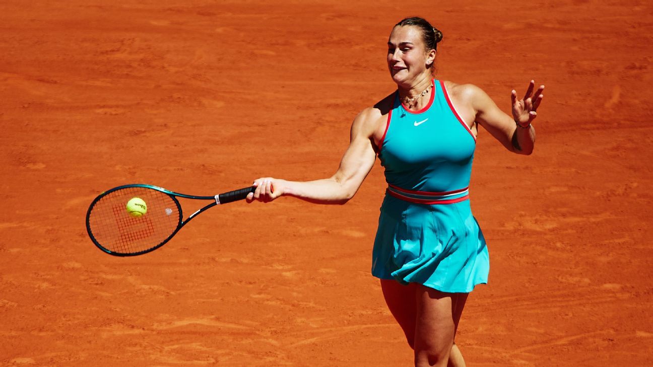 Swiatek and Sabalenka advance at Roland Garros: Clay dominance!