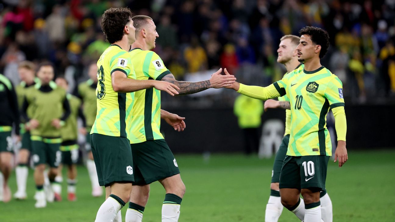 Socceroos' Arzani weighing up next club move