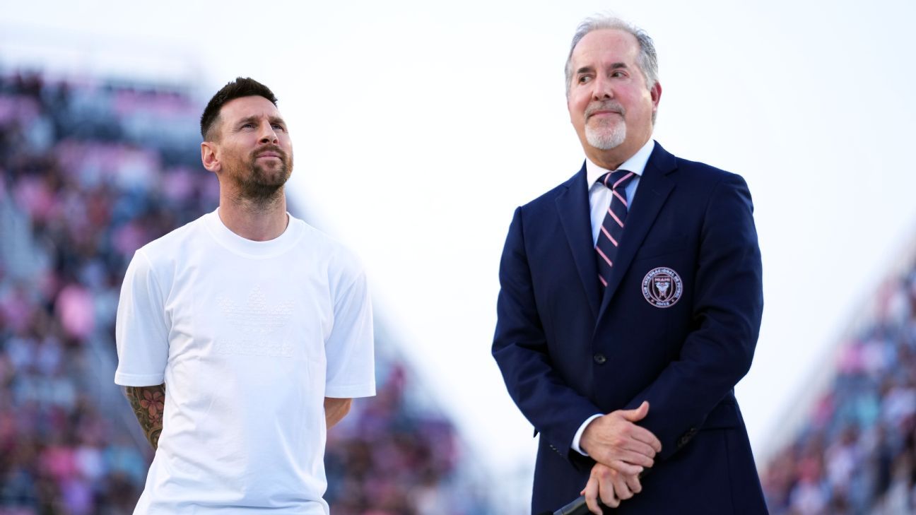 Miami owner Mas wants Messi to retire with club