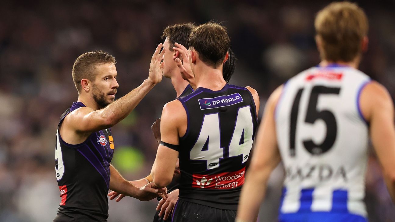 Freo survive major scare as Roos comeback falls short