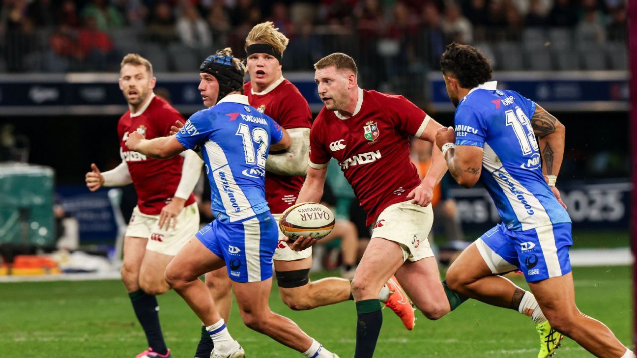Finn Russell