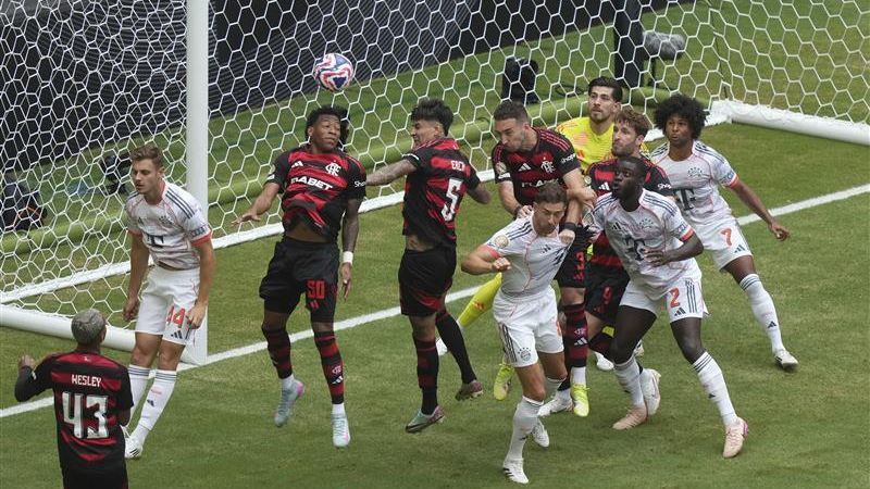 Erick Pulgar anotó en contra ante Bayern Munich en el Mundial de Clubes