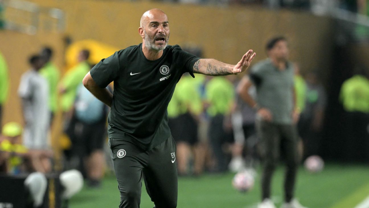 Técnico do Chelsea elogia Fluminense de Renato e projeta futuro para Estêvão no clube inglês: 'Um talento gigantesco'