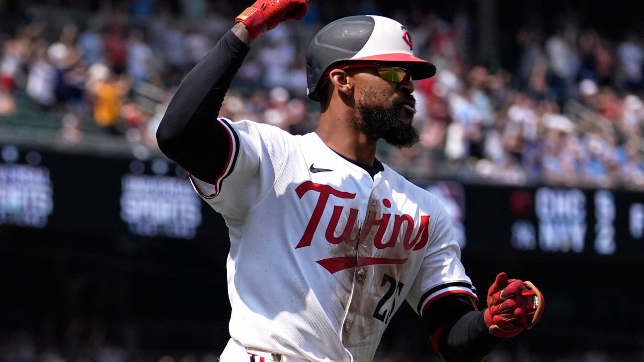On Buxton bobblehead day, All-Star hits for cycle