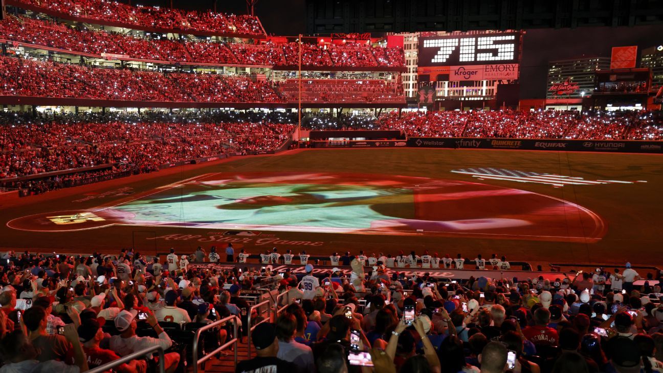 MLB re-creates Aaron's record 715th HR at ASG