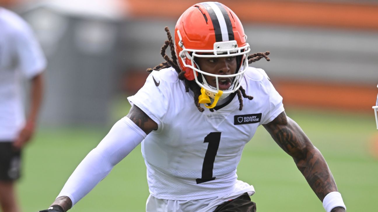 <div>Browns' Emerson out for year with torn Achilles</div>