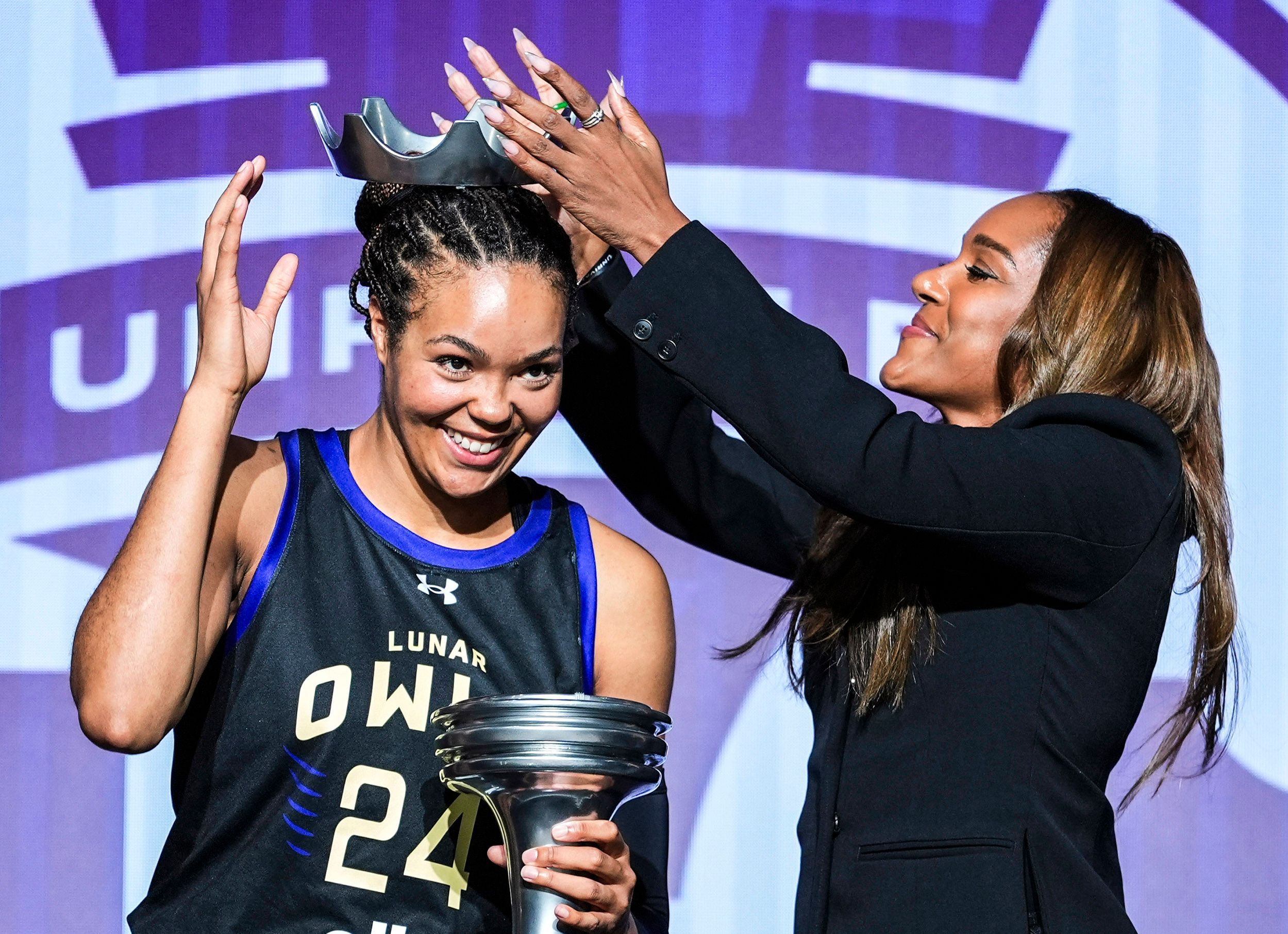 Napheesa Collier: La Estrella de la WNBA que Triunfa en Múltiples Roles