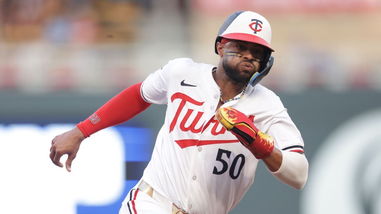 Cubs acquire Castro but lament 'tight' SP market