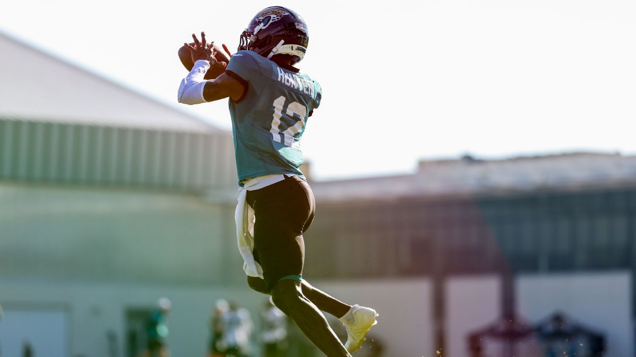 Confidence, conditioning and catches: What we've learned about Travis Hunter so far