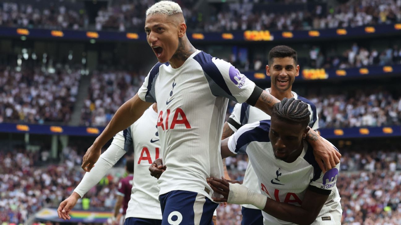 Richarlison comanda show na Premier League e reacende debate sobre centroavantes de peso