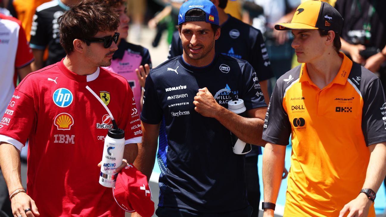 Carlos Sainz, junto a su excompañero Charles Leclerc y el líder del título de F1 Oscar Piastri, quiere ganar un título con Williams.