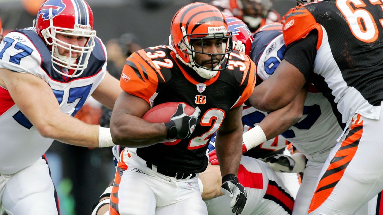 Former Auburn, Bengals RB Johnson dies at 45