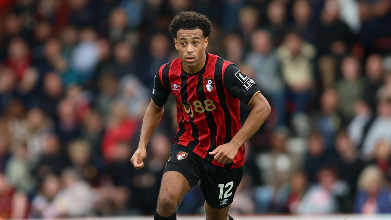 Adams off U.S. squad for friendlies after injury