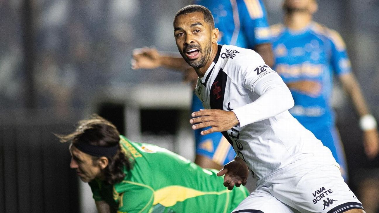 Surpresa Canarinho: Lateral Do Vasco É Convocado Para A Seleção