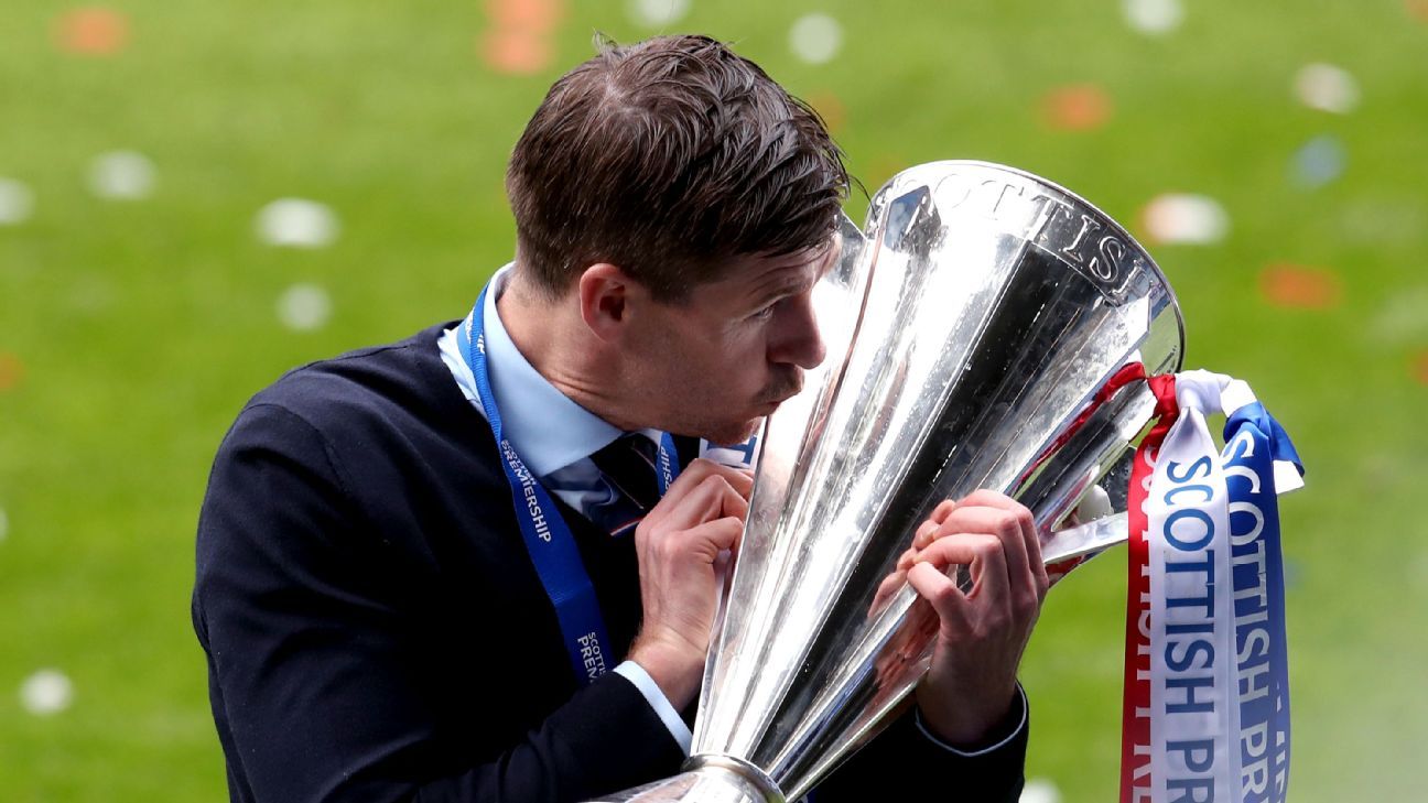 Reports - Steven Gerrard turns down Rangers return