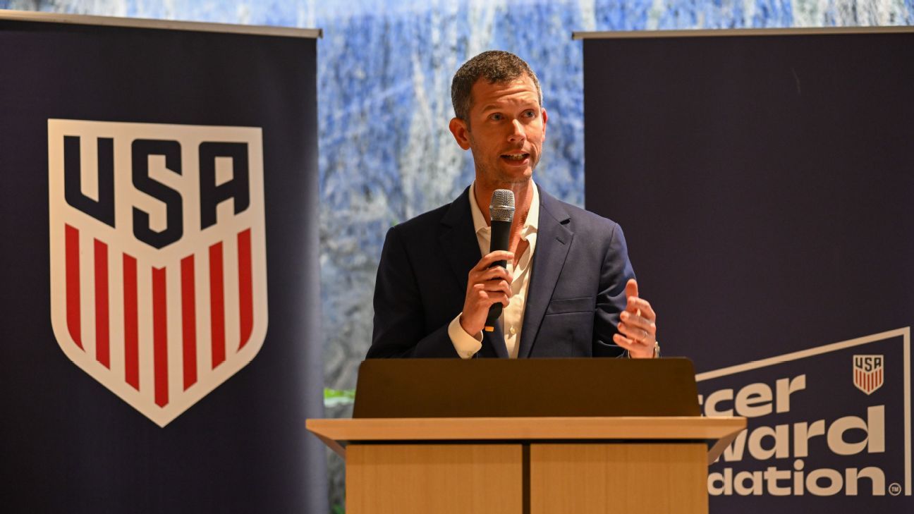 US Soccer propone revolucionar el fútbol universitario: temporada extendida 2 U.S. Soccer quiere preparar mejor a los jugadores para el juego profesional