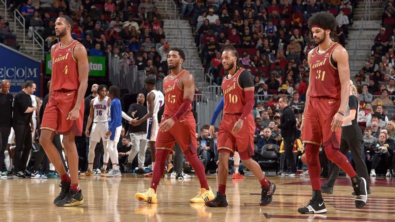 NBA 2025-26: Análisis, Predicciones y Estrellas Clave de la Temporada 3 Donovan Mitchell