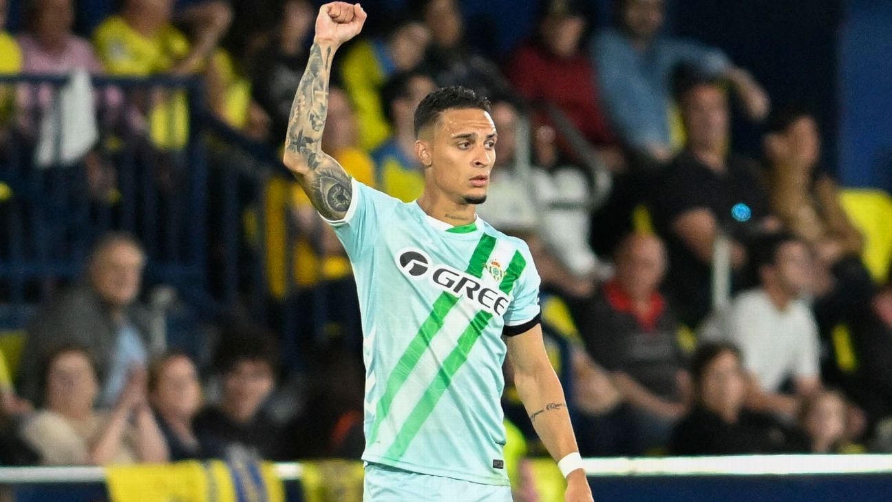 Antony brilha com dois golaços e lidera reação incrível do Betis em empate heroico com o Villarreal