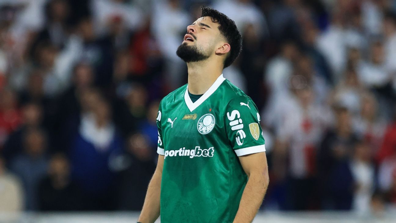 EM SECA: Mesmo artilheiro, Flaco López amarga fase ruim e vira tema antes do jogo com o Galo